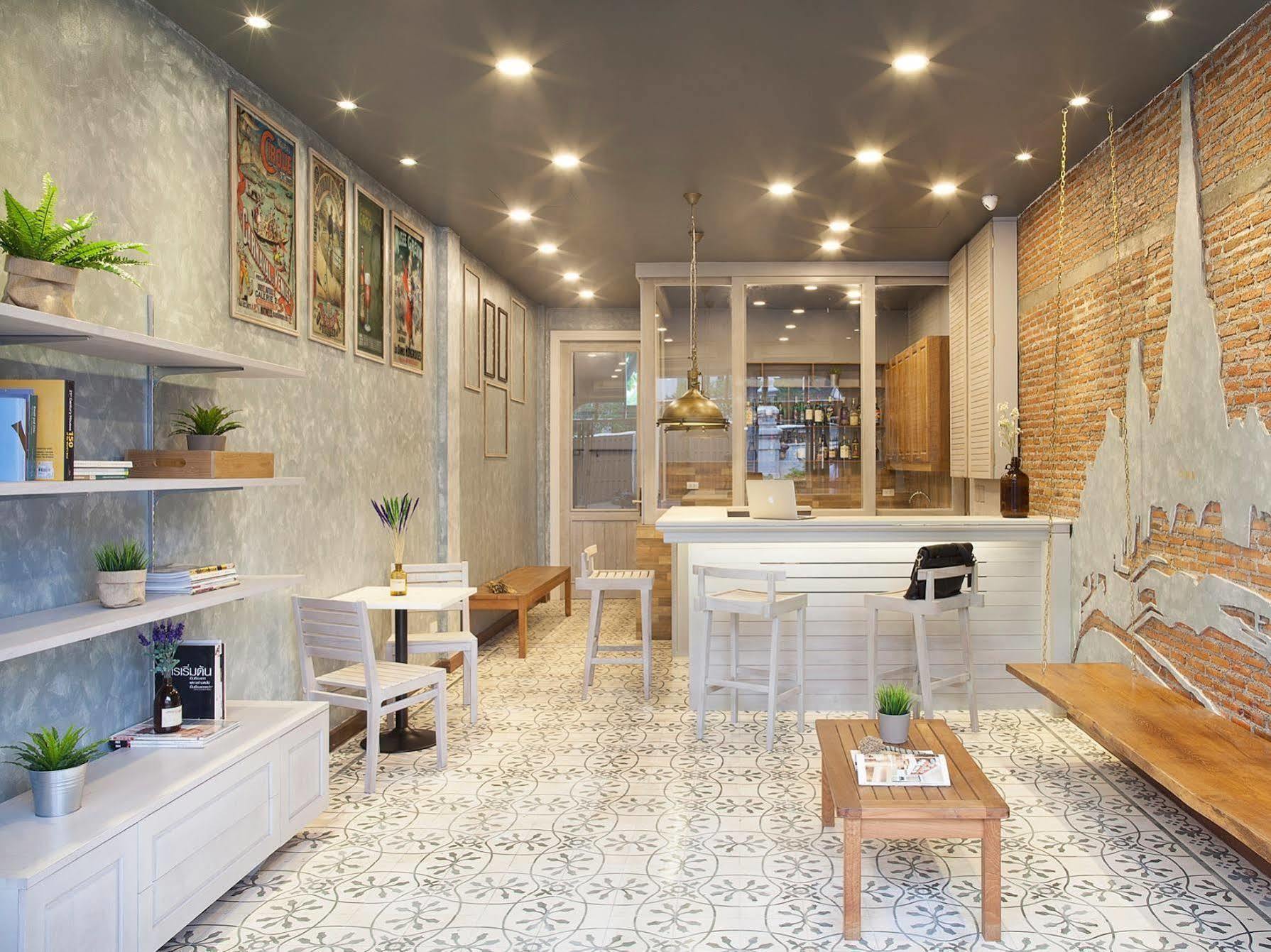 Golden Mountain Hostel Bangkok Ngoại thất bức ảnh