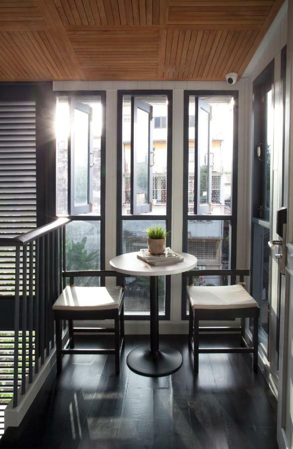 Golden Mountain Hostel Bangkok Ngoại thất bức ảnh